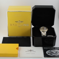 Breitling Chronomat UTC Stahl / 18k Gold Pilotarmband B13048 Herrenuhr Box