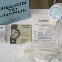 Swatch X Omega Moonswatch Speedmaster "Mission to Uranus" FULLSET mit Rechnung