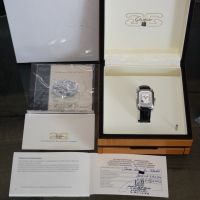 Glashütte Original Senator Karrée Ewiger Kalender Stahl Herrenuhr NOS FULLSET