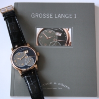 A. Lange & Söhne Große Lange 1 in 18k / 750er Roségold mit B&P Revision 05/2024