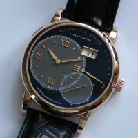 A. Lange & Söhne Große Lange 1 in 18k / 750er Roségold mit B&P Revision 05/2024