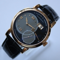 A. Lange & Söhne Große Lange 1 in 18k / 750er Roségold mit B&P Revision 05/2024
