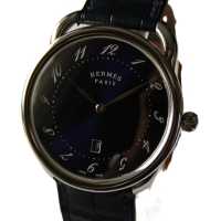 HERMÉS Arceau AR7Q.810 Quarz Edelstahl Leder Herrenuhr FULLSET UNGETRAGEN