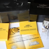 Breitling Bentley Flying B Jumping Hour Edelstahl Pilotarmband A28362 FULLSET