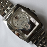 Breitling Bentley Flying B Jumping Hour Edelstahl Pilotarmband A28362 FULLSET