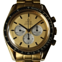 Omega Speedmaster Moonwatch "APOLLO XI 1969" 18k / 750 Gelbgold No.069 B&P
