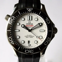 OMEGA Seamaster Diver 300m White Co-Axial 42 mm Ref.: 210.32.42.20.04.001 FULLSET