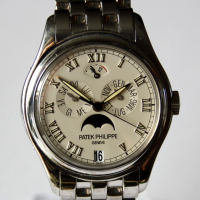 Patek Philippe Annual Calendar 18k 750 White Gold 5036/1