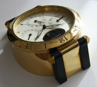Cartier Tischuhr "Pasha" Desk Clock mit Kalender GMT Mondphase Ref. 8913 Rarität